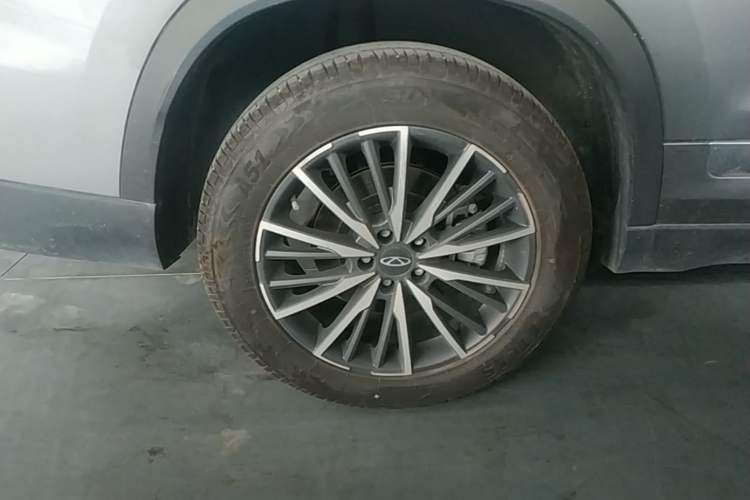 Used Chery Tiggo 8 PRO 2025 290T Two-Wheel Drive Prestige Edition Right Rear Wheel Hub