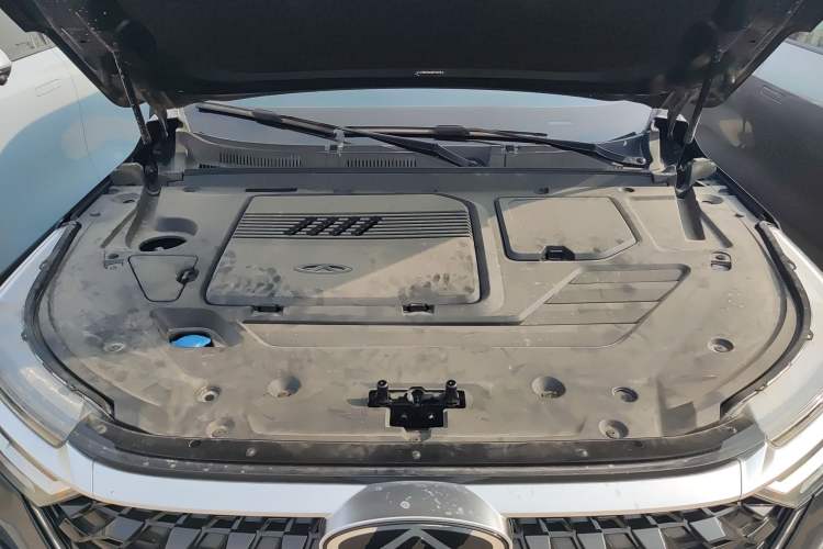 Used Chery Tiggo 8 PRO 2025 290T Two-Wheel Drive Prestige Edition Engine Bay