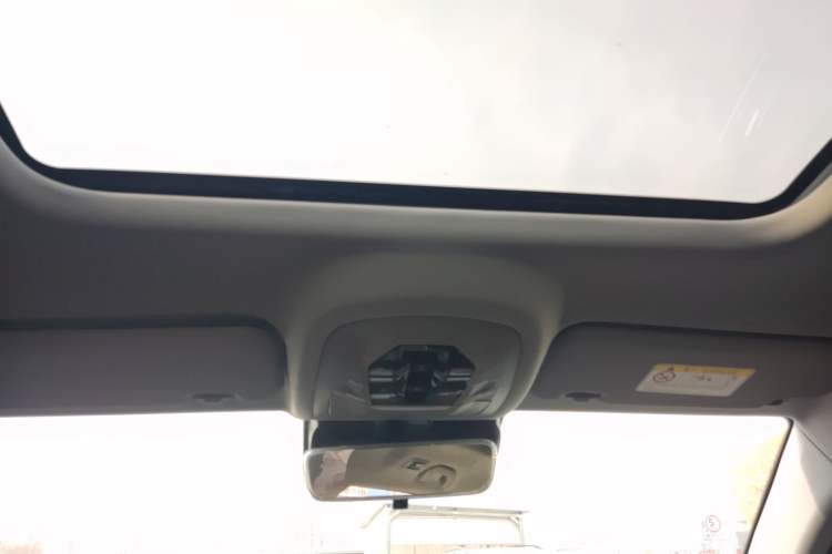 Used Chery Tiggo 8 PRO 2025 290T Two-Wheel Drive Prestige Edition Headliner