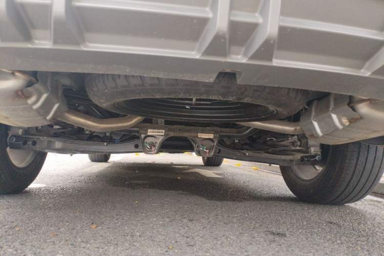 Used Chery Tiggo 8 PRO 2025 290T Two-Wheel-Drive Luxury Edition Chassis Rear