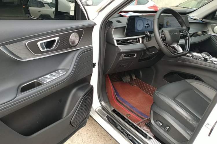 Used Chery Tiggo 8 PRO 2025 290T Two-Wheel-Drive Luxury Edition Driver Seat