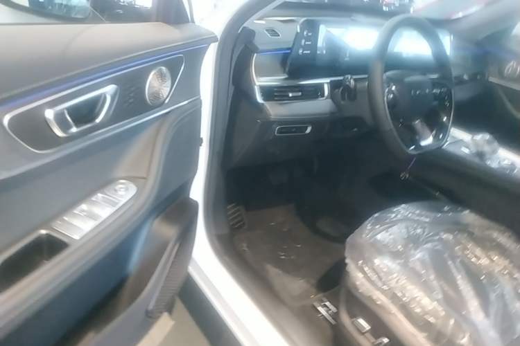 Used Chery Tiggo 8 PRO 2025 290T Two-Wheel-Drive Luxury Edition Driver Seat