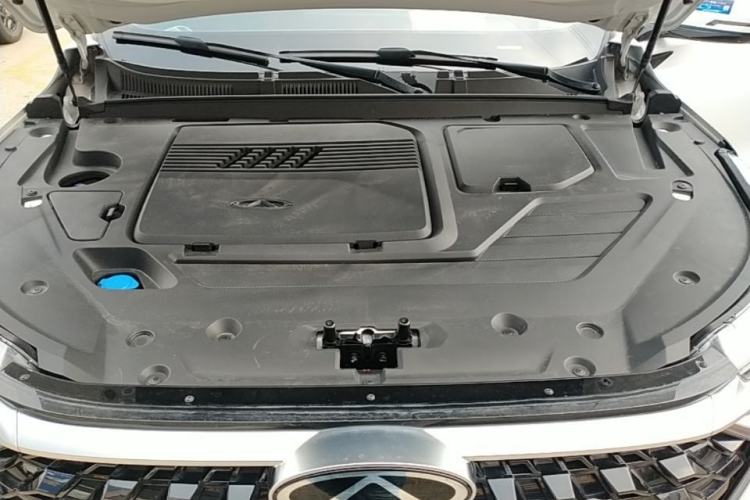 Used Chery Tiggo 8 PRO 2025 290T Two-Wheel-Drive Luxury Edition Engine Bay