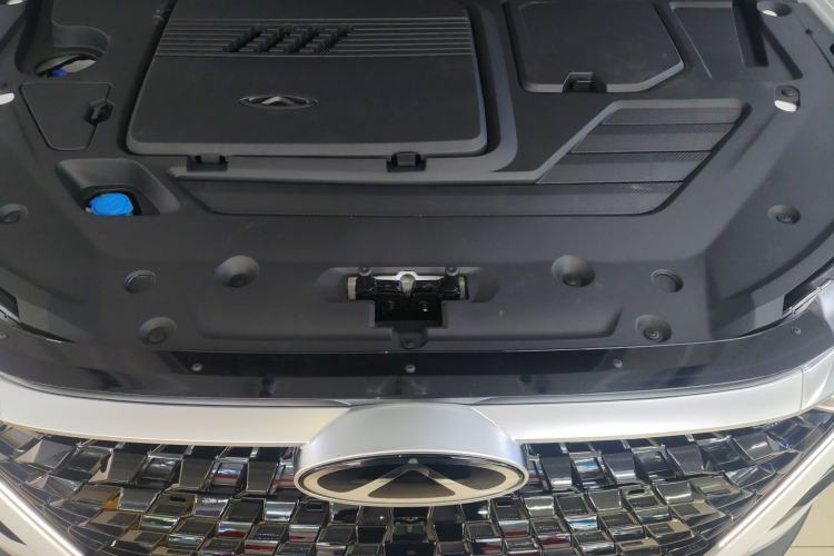 Used Chery Tiggo 8 PRO 2025 290T Two-Wheel-Drive Luxury Edition Engine Bay