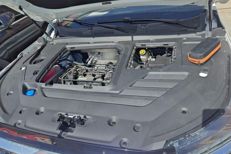 Used Chery Tiggo 8 PRO 2025 290T Two-Wheel-Drive Luxury Edition Engine Bay