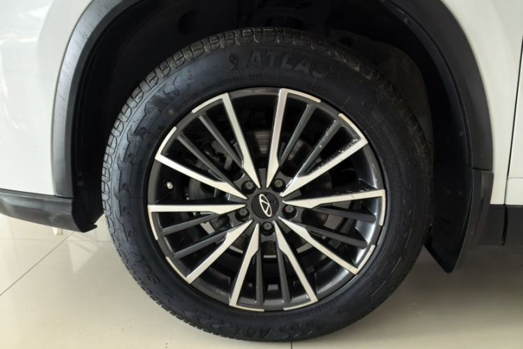 Used Chery Tiggo 8 PRO 2025 290T Two-Wheel-Drive Luxury Edition Exterior 4
