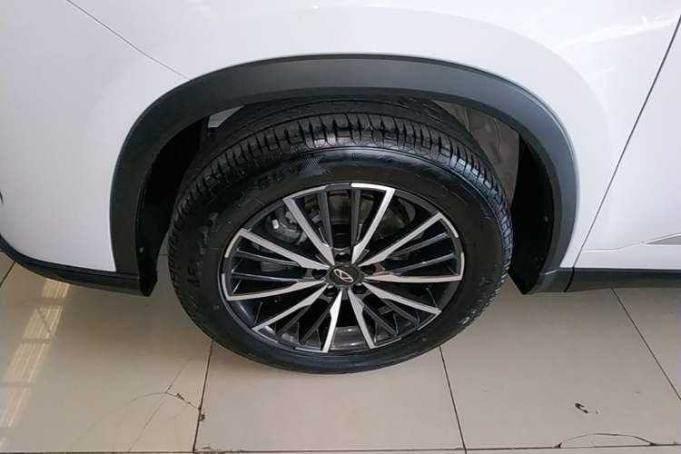 Used Chery Tiggo 8 PRO 2025 290T Two-Wheel Drive Prestige Edition Exterior 4