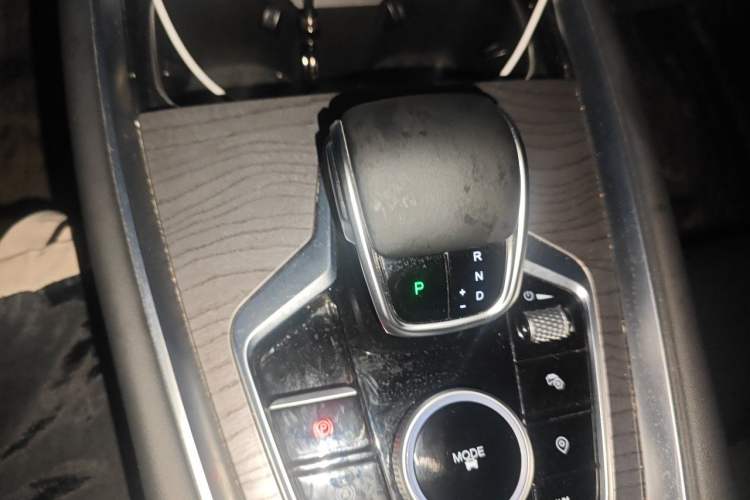 Used Chery Tiggo 8 PRO 2025 290T Two-Wheel-Drive Luxury Edition Gear Lever