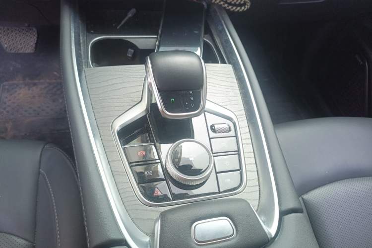 Used Chery Tiggo 8 PRO 2025 290T Two-Wheel Drive Comfort Edition Gear Lever