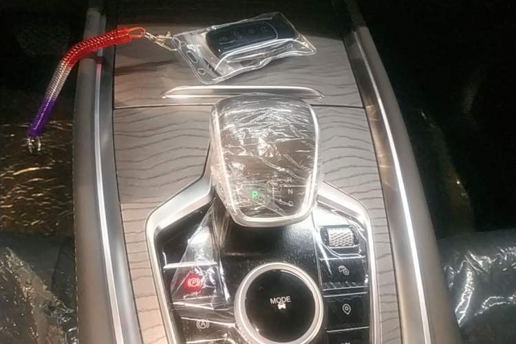 Used Chery Tiggo 8 PRO 2025 290T Two-Wheel-Drive Luxury Edition Gear Lever