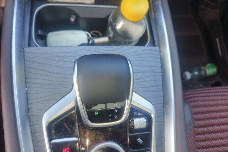 Used Chery Tiggo 8 PRO 2025 290T Two-Wheel Drive Prestige Edition Gear Lever