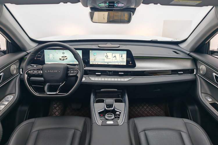 Used Chery Tiggo 8 PRO 2025 290T Two-Wheel-Drive Luxury Edition Gear Lever