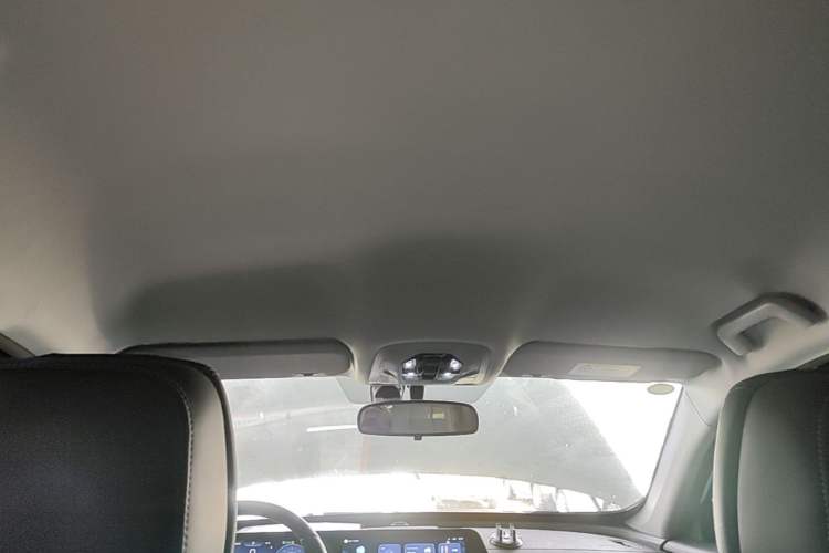 Used Chery Tiggo 8 PRO 2025 290T Two-Wheel Drive Comfort Edition Headliner