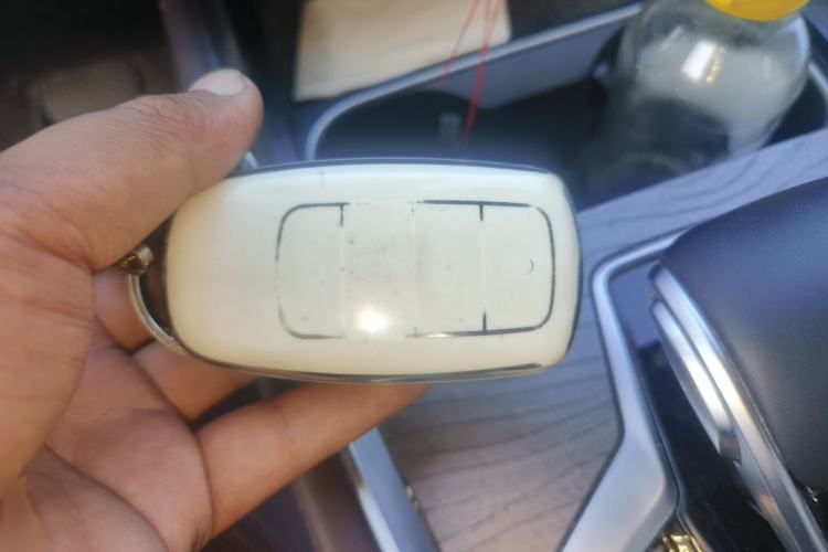 Used Chery Tiggo 8 PRO 2025 290T Two-Wheel Drive Prestige Edition Interior 1