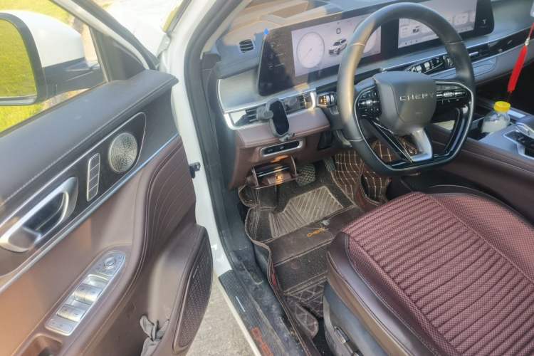 Used Chery Tiggo 8 PRO 2025 290T Two-Wheel Drive Prestige Edition Interior 3