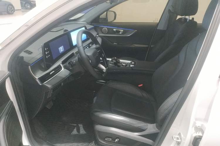Used Chery Tiggo 8 PRO 2025 290T Two-Wheel-Drive Luxury Edition Left Front Seat