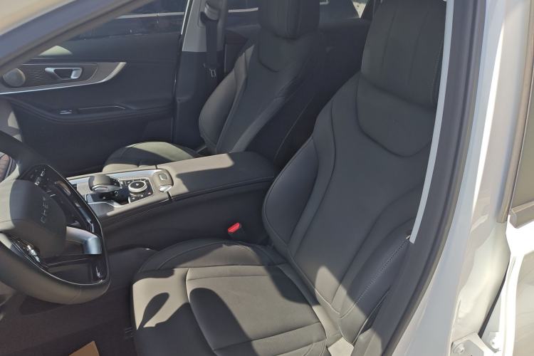 Used Chery Tiggo 8 PRO 2025 290T Two-Wheel-Drive Luxury Edition Left Front Seat