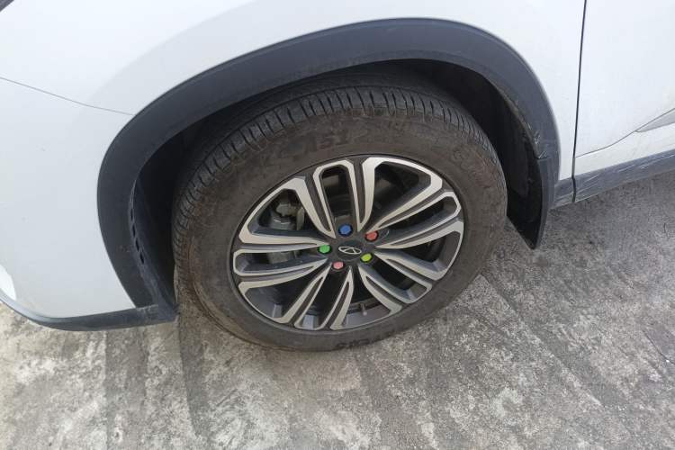 Used Chery Tiggo 8 PRO 2025 290T Two-Wheel Drive Comfort Edition Left Front Wheel Hub