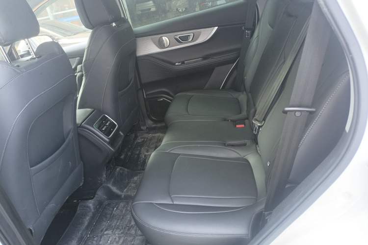 Used Chery Tiggo 8 PRO 2025 290T Two-Wheel Drive Comfort Edition Left Rear Seat