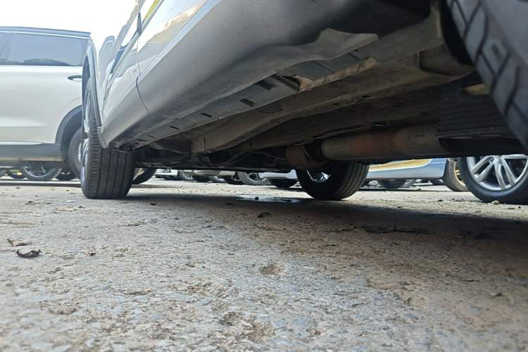Used Chery Tiggo 8 PRO 2025 290T Two-Wheel-Drive Luxury Edition Left Side Sill