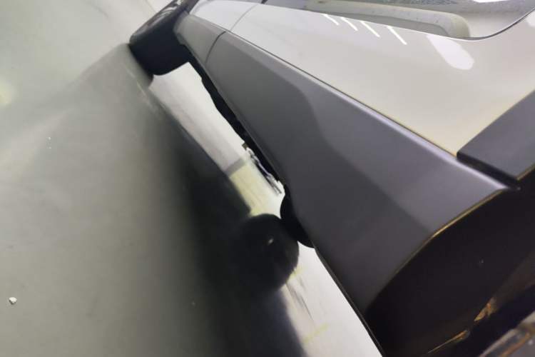 Used Chery Tiggo 8 PRO 2025 290T Two-Wheel-Drive Luxury Edition Left Side Sill