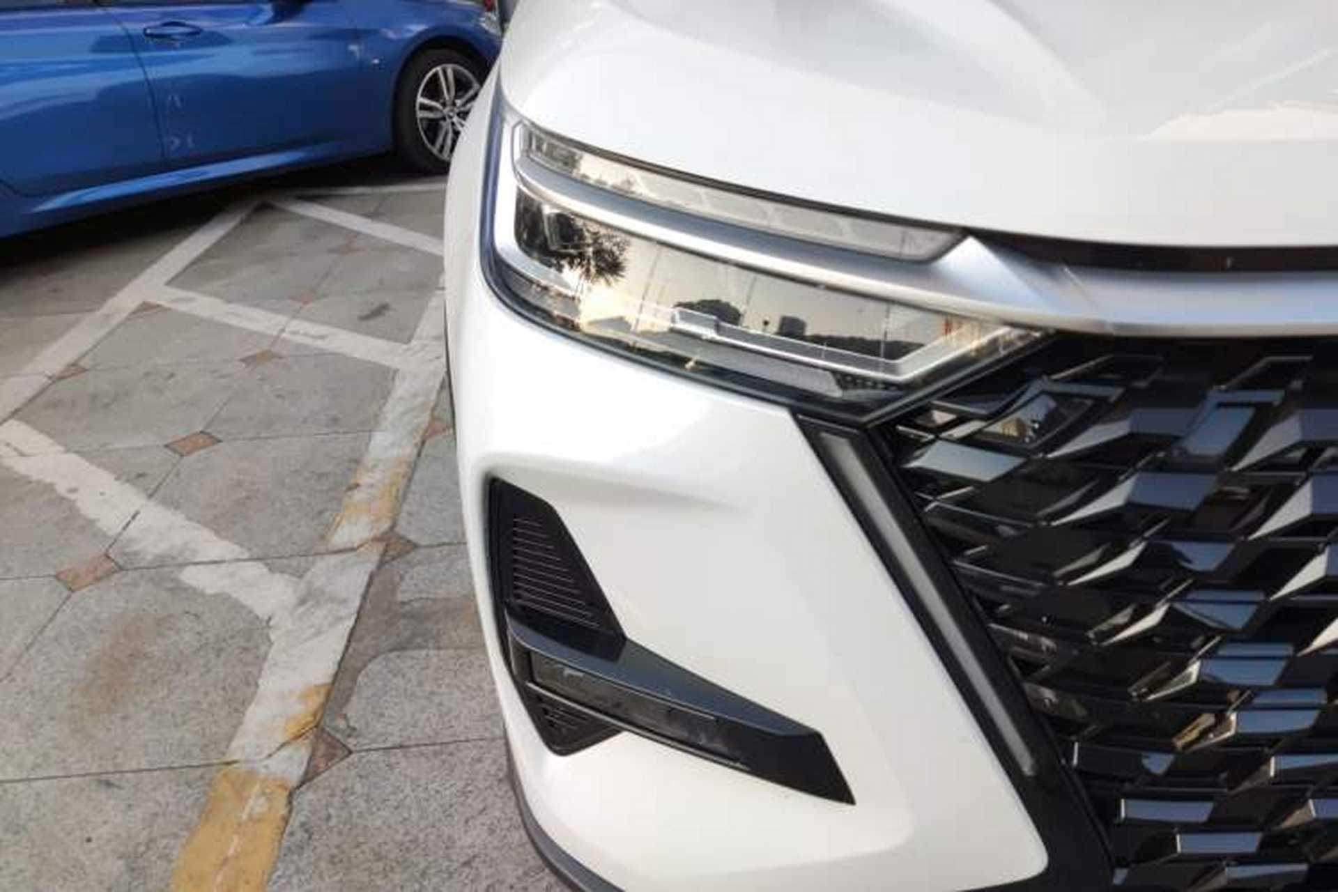 Used Chery Tiggo 8 PRO 2025 290T Two-Wheel Drive Prestige Edition Right Front Headlight