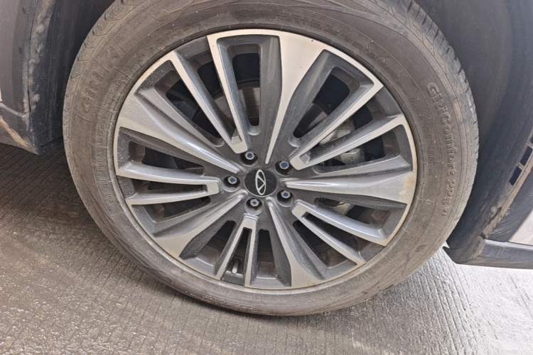 Used Chery Tiggo 8 PRO 2025 390T Two-Wheel Drive Prestige Version I Right Front Wheel Hub