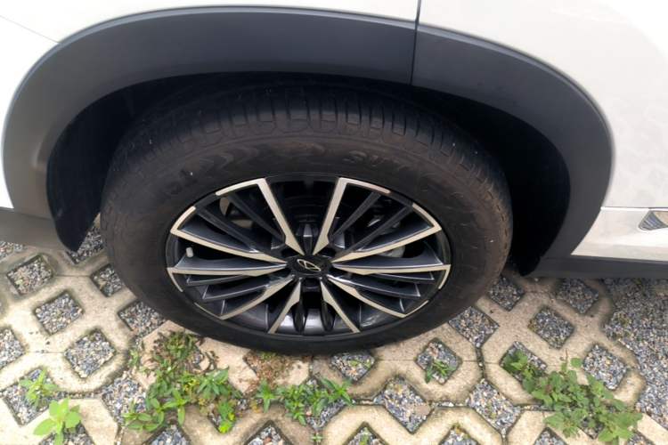 Used Chery Tiggo 8 PRO 2025 290T Two-Wheel Drive Prestige Edition Right Rear Wheel Hub