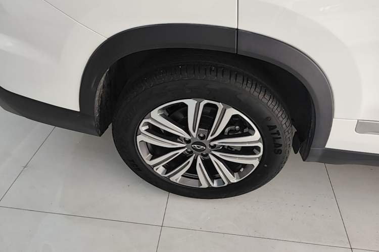Used Chery Tiggo 8 PRO 2025 290T Two-Wheel Drive Comfort Edition Right Rear Wheel Hub