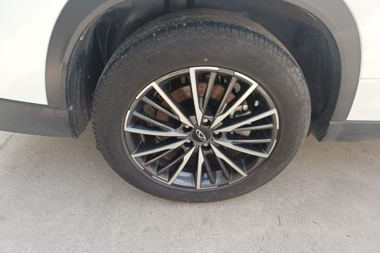 Used Chery Tiggo 8 PRO 2025 290T Two-Wheel-Drive Luxury Edition Right Rear Wheel Hub