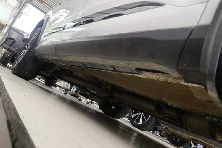 Used Chery Tiggo 8 PRO 2025 290T Two-Wheel-Drive Luxury Edition Right Side Sill