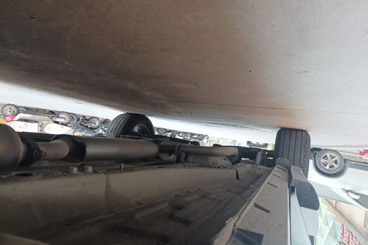 Used Chery Tiggo 8 PRO 2025 290T Two-Wheel-Drive Luxury Edition Right Side Sill