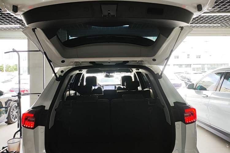 Used Chery Tiggo 8 PRO 2025 290T Two-Wheel Drive Comfort Edition Trunk