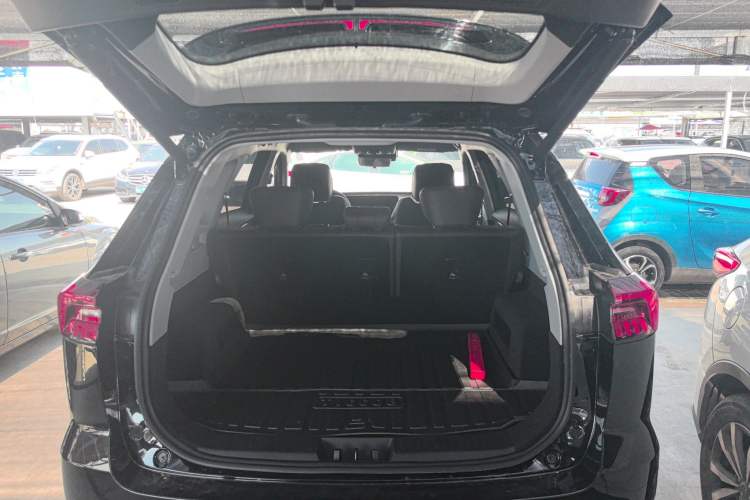 Used Chery Tiggo 8 PRO 2025 290T Two-Wheel Drive Prestige Edition Trunk