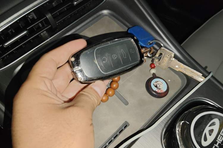 Used Chery Tiggo 8 PRO 2025 290T Two-Wheel-Drive Luxury Edition Vehicle Key