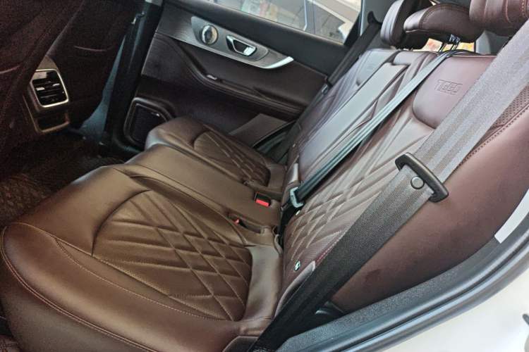 Used Chery Tiggo 8 PRO New Energy 2023 1.5T Enjoyment Edition Interior 4