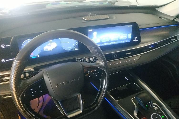 Used Chery Tiggo 8 PRO New Energy 2023 Champion Edition 1.5T 100km Glory Version Center Console