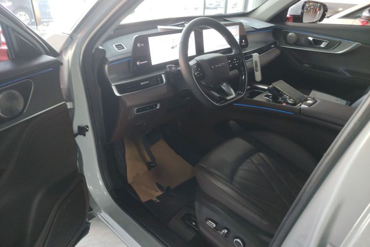 Used Chery Tiggo 8 PRO New Energy 2023 Champion Edition 1.5T 100km King's Version Driver Seat