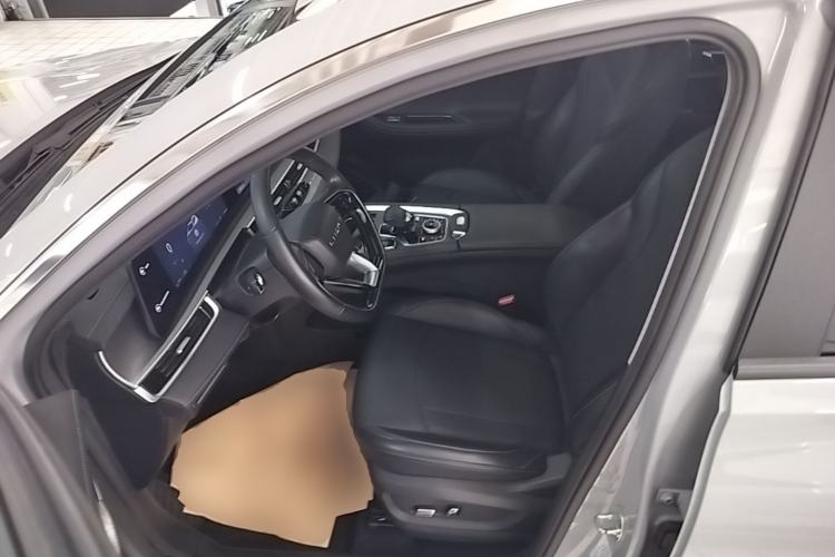 Used Chery Tiggo 8 PRO New Energy 2023 Champion Edition 1.5T 100km Glory Version Driver Seat