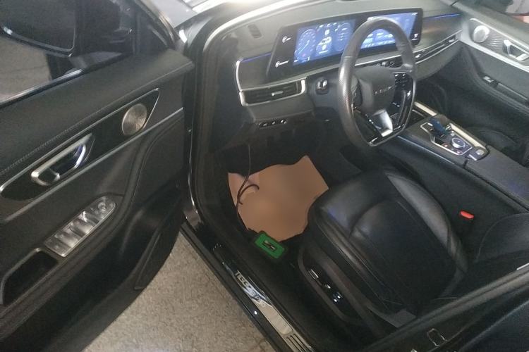 Used Chery Tiggo 8 PRO New Energy 2023 Champion Edition 1.5T 100km Glory Version Driver Seat