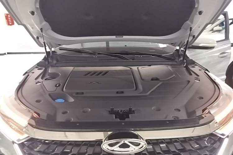 Used Chery Tiggo 8 PRO New Energy 2023 Champion Edition 1.5T 100km Glory Version Engine Bay