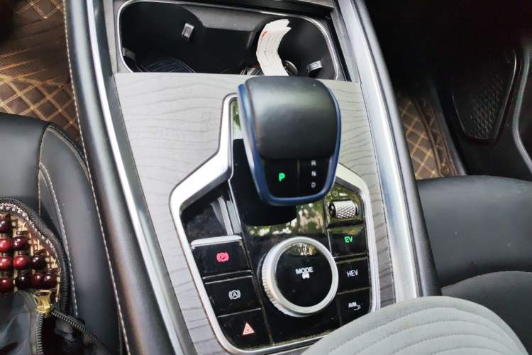 Used Chery Tiggo 8 PRO New Energy 2023 Champion Edition 1.5T 100km Glory Version Gear Lever