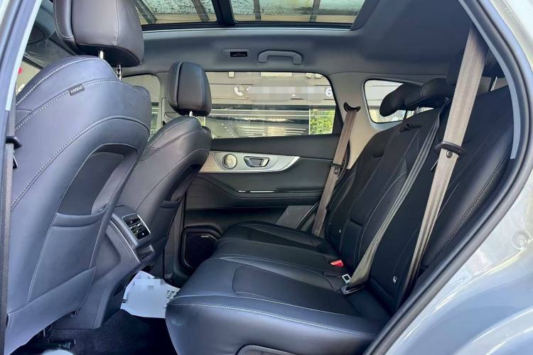 Used Chery Tiggo 8 PRO New Energy 2023 Champion Edition 1.5T 100km Glory Version Interior 9