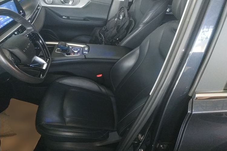 Used Chery Tiggo 8 PRO New Energy 2023 Champion Edition 1.5T 100km Glory Version Left Front Seat