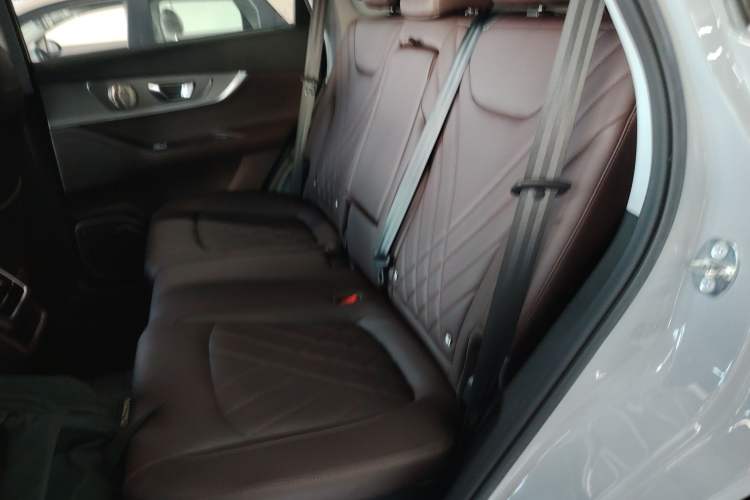 Used Chery Tiggo 8 PRO New Energy 2023 Champion Edition 1.5T 100km King's Version Left Rear Seat