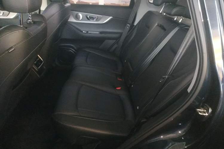 Used Chery Tiggo 8 PRO New Energy 2023 Champion Edition 1.5T 100km Glory Version Left Rear Seat