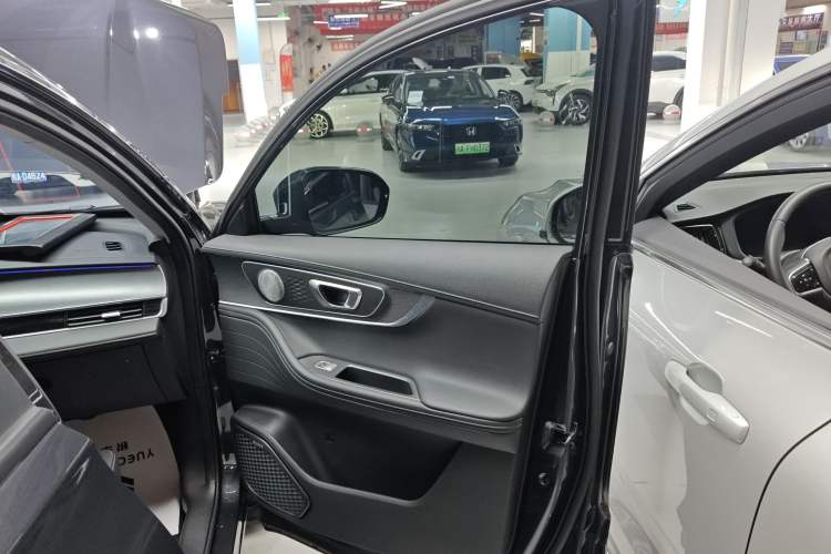 Used Chery Tiggo 8 PRO New Energy 2023 Champion Edition 1.5T 100km Glory Version Right Front Door Interior