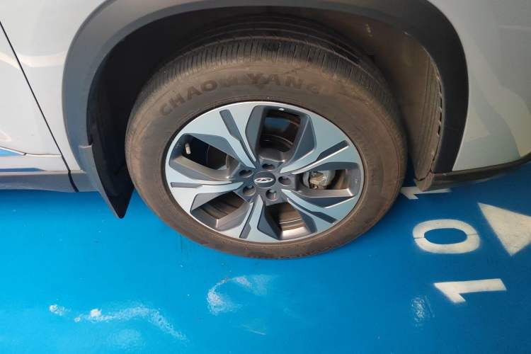 Used Chery Tiggo 8 PRO New Energy 2023 1.5T Enjoyment Edition Right Front Wheel Hub