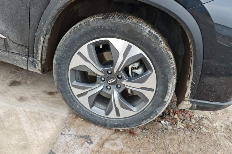 Used Chery Tiggo 8 PRO New Energy 2023 Champion Edition 1.5T 100km Glory Version Right Front Wheel Hub
