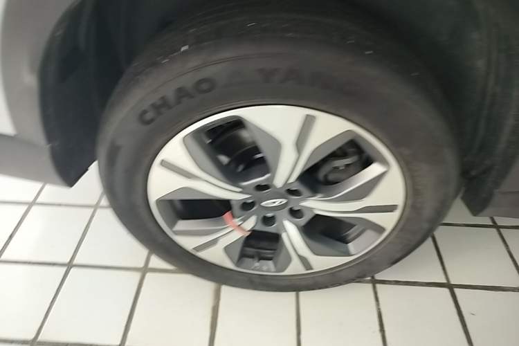 Used Chery Tiggo 8 PRO New Energy 2023 Champion Edition 1.5T 100km Glory Version Right Rear Wheel Hub